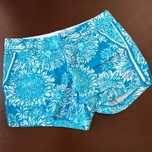 Lilly Pulitzer Ariel Blue Lion in Sun VGUC shorts